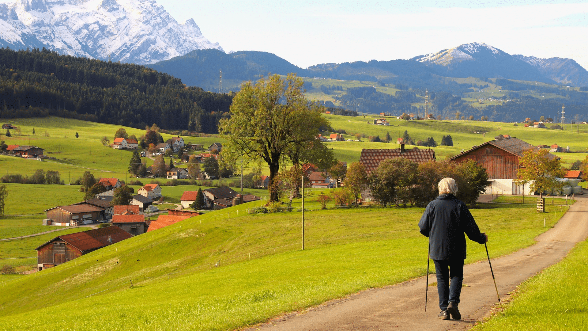 Anziani e montagna, come viverla in sicurezza