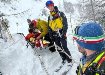 Courmayeur, freerider ferito. Interviene il Soccorso Alpino