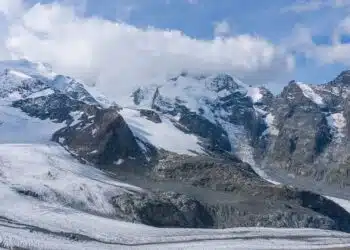 I ghiacciai alpini perderanno almeno un terzo del loro volume entro il 2050, qualunque cosa accada